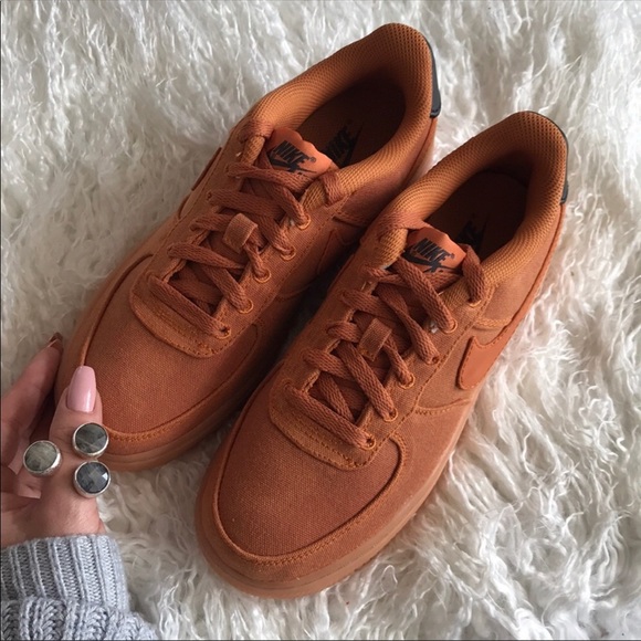 NWT Nike Air Force 1 monarch Rare - Picture 4 of 8